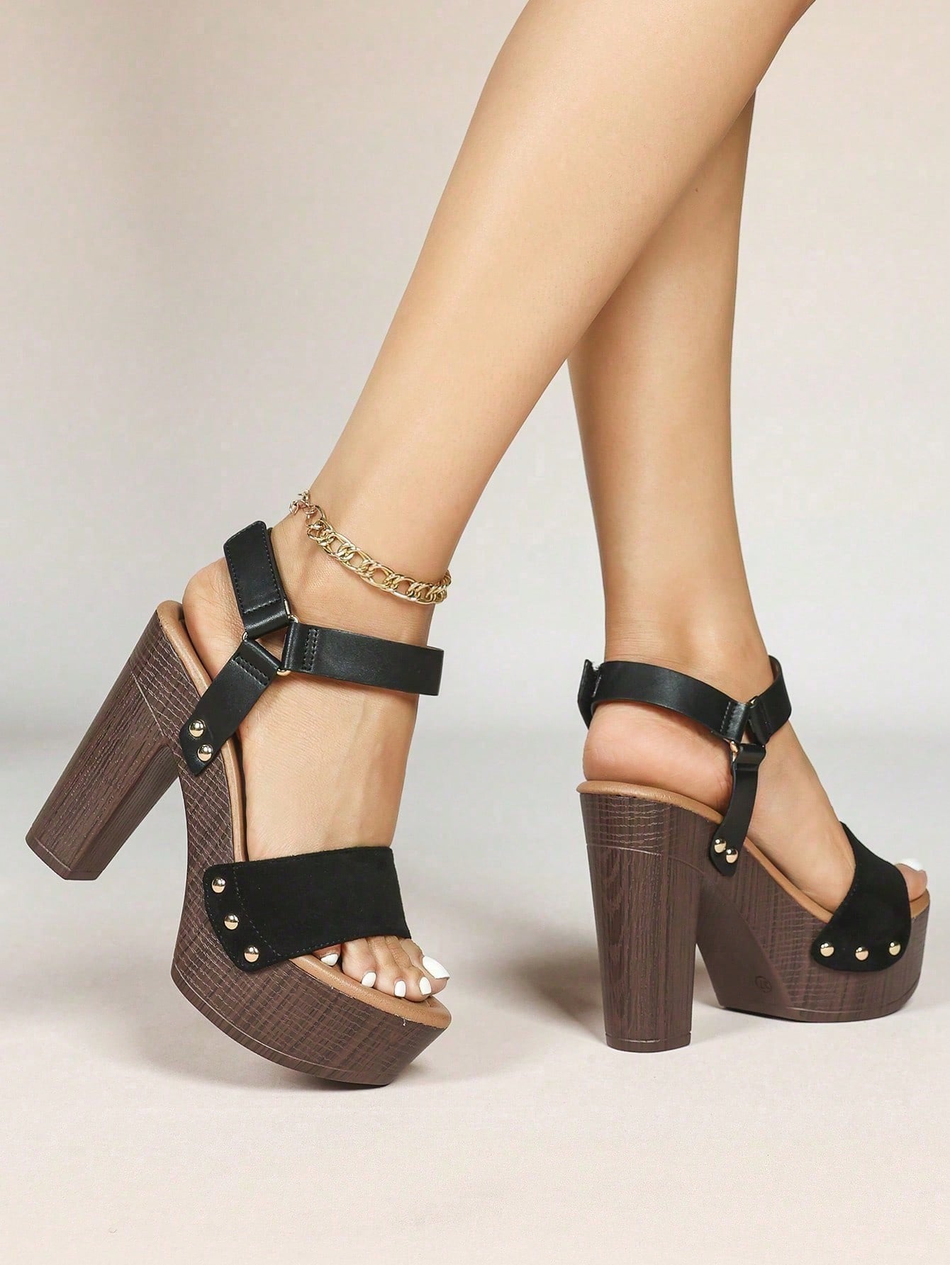 Women Crisscross Band Fashion  - Ankle Strap Heels 리뷰 및 가격
