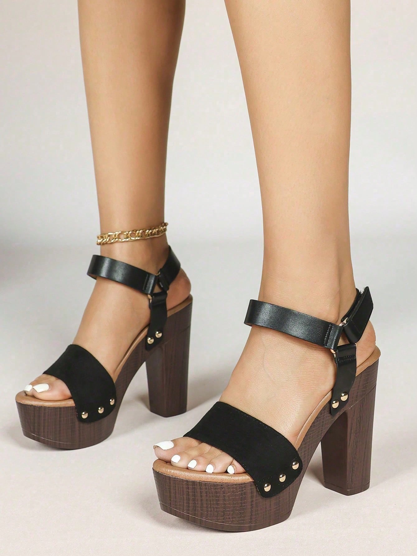 Women Crisscross Band Fashion  - Ankle Strap Heels 리뷰 및 가격