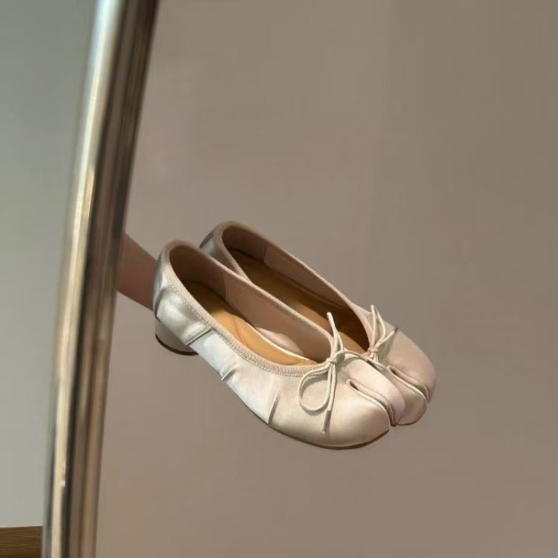 Sweet Bow Women's Spring 2026  - Shoes Women Pumps 리뷰 및 가격